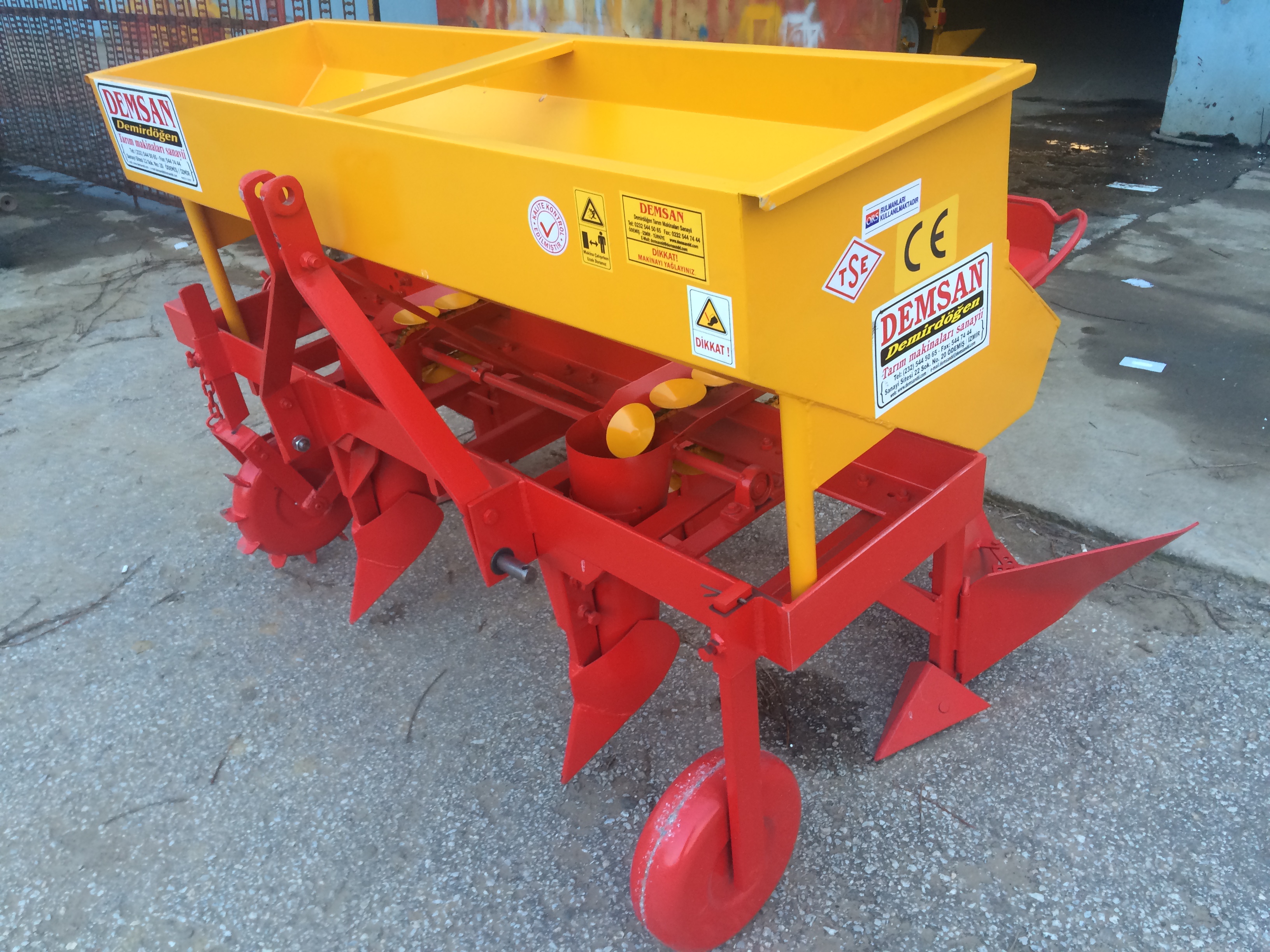 PD2 Manuel İki Sıralı Patates Dikim Makinası